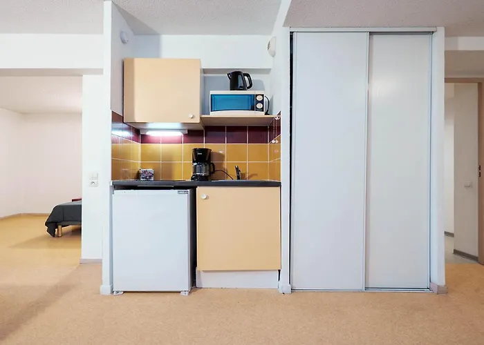 Saint Clair N 101 St4 *